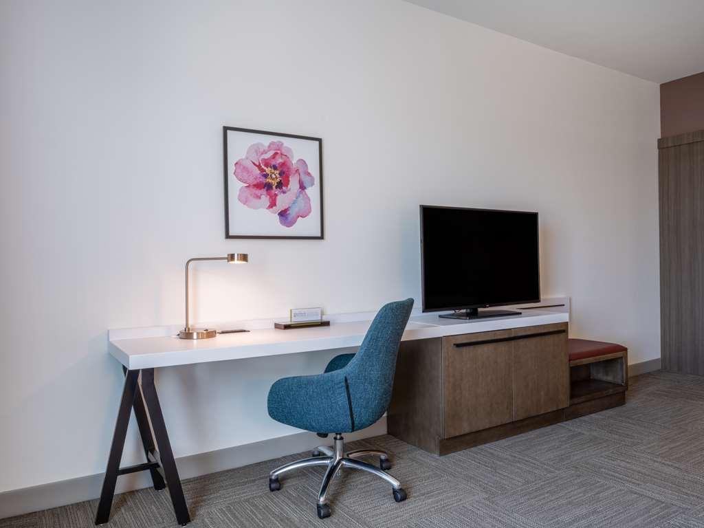 Hilton Garden Inn Jeffersonville Louisville North Bilik gambar